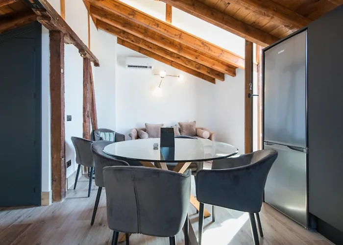 Apartment Boutique Pinocho By Ap